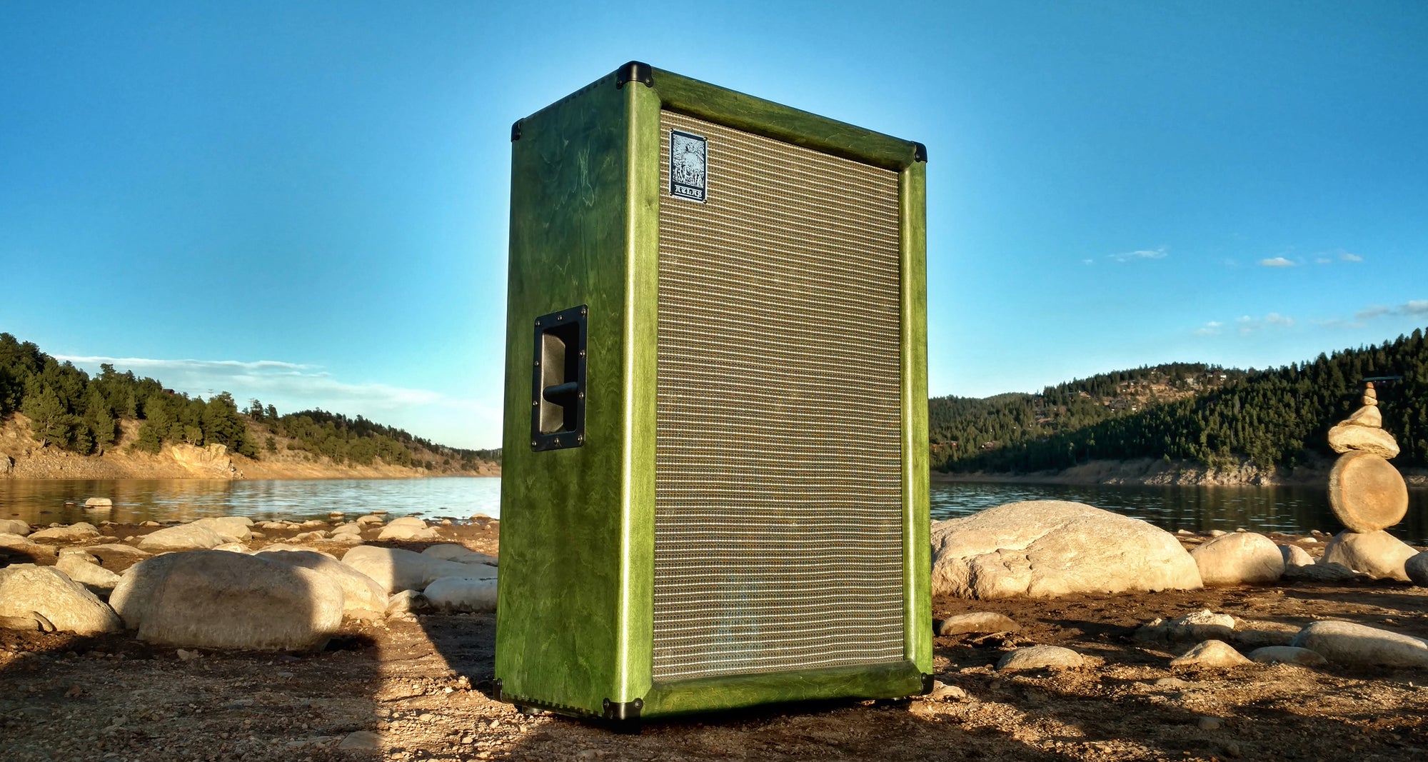 Upright Guitar Four Twelve Cabinet